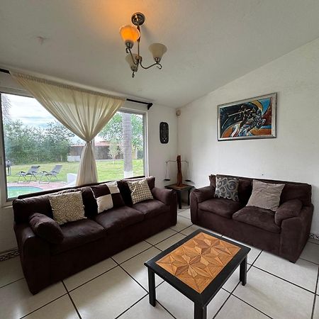 Villa Residencial Aereo Albatros テケスキテンゴ エクステリア 写真