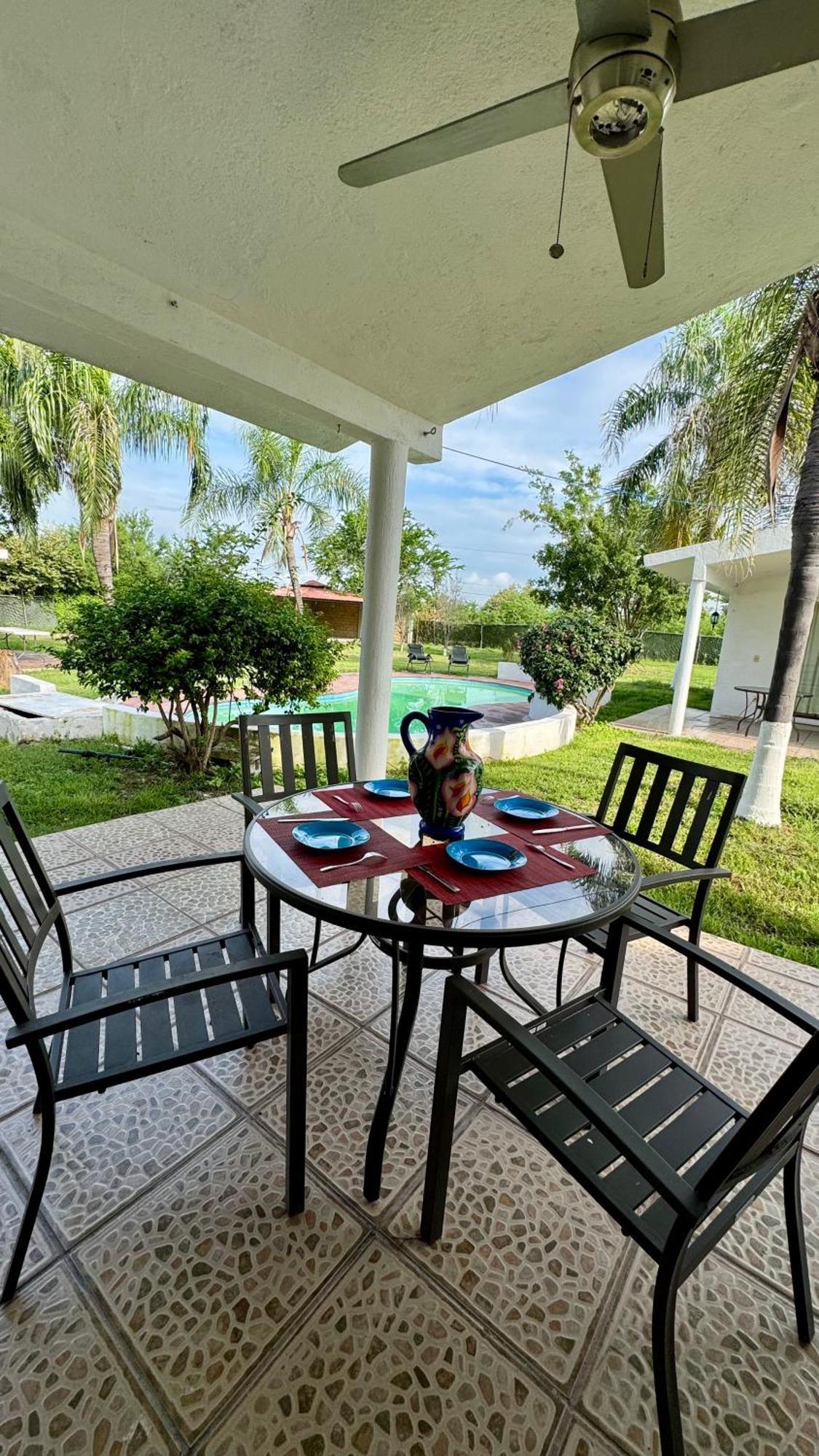 Villa Residencial Aereo Albatros テケスキテンゴ エクステリア 写真